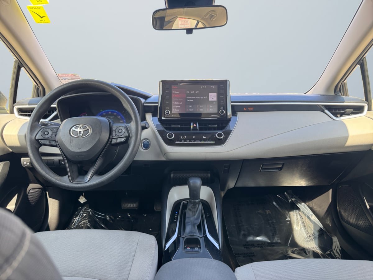Used 2022 Toyota Corolla LE FWD image 9