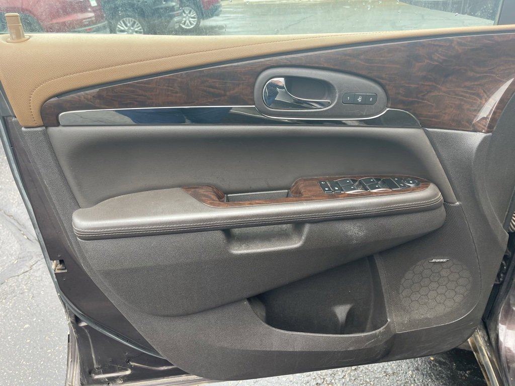 Used 2015 Buick Enclave Leather image 5