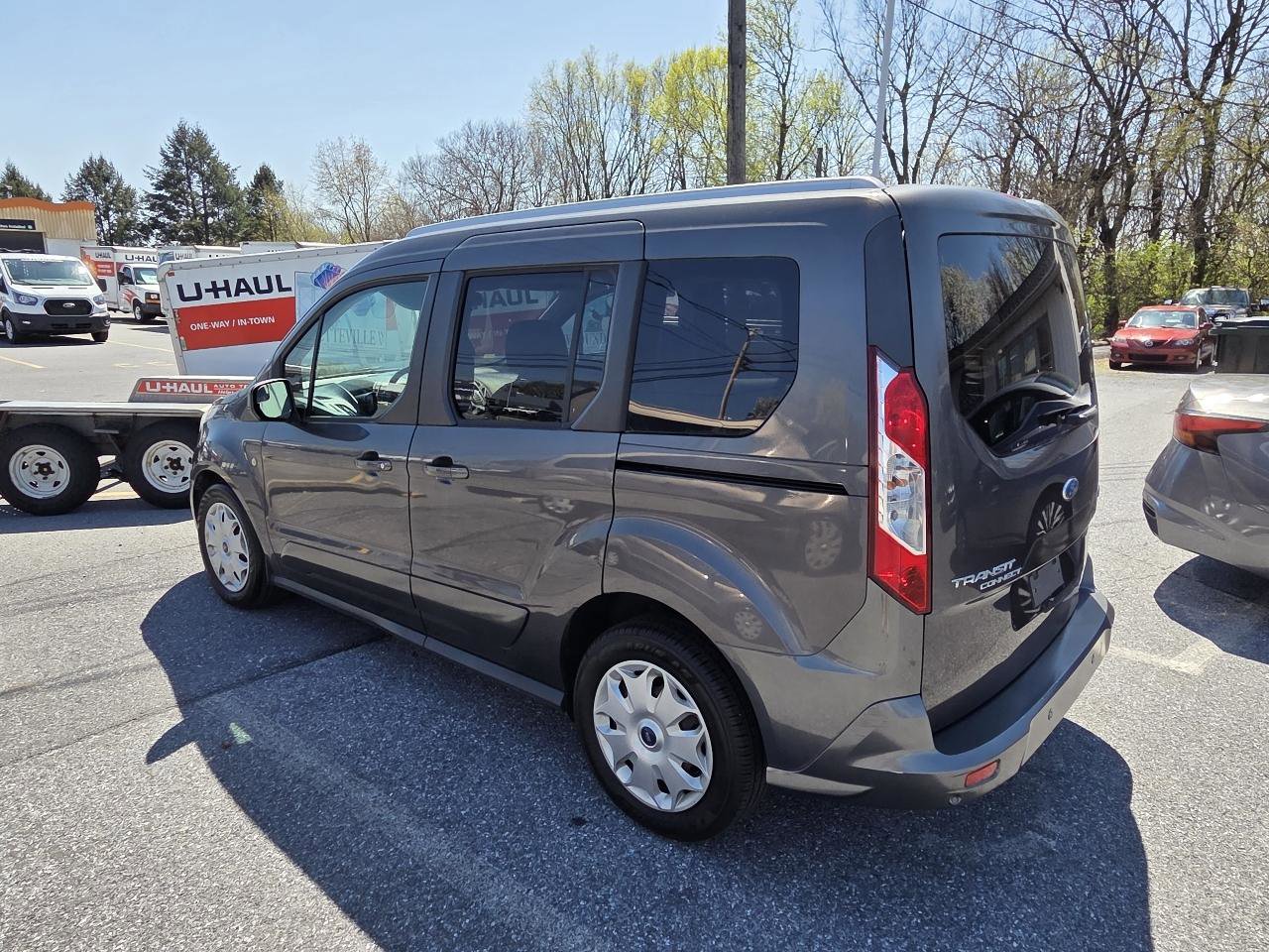 Used 2018 Ford Transit Connect XLT image 5