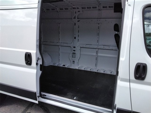 Used 2025 RAM ProMaster 2500 w/ Safety Group image 10