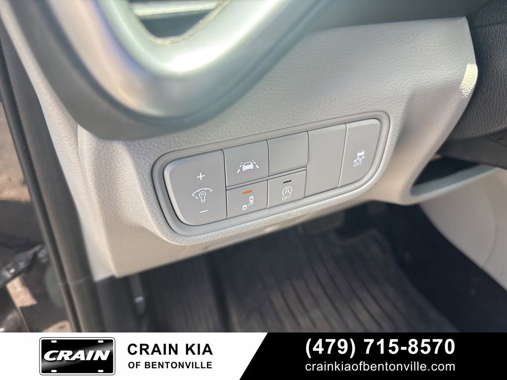Certified 2022 Kia Soul LX w/ Technology Package FWD image 10