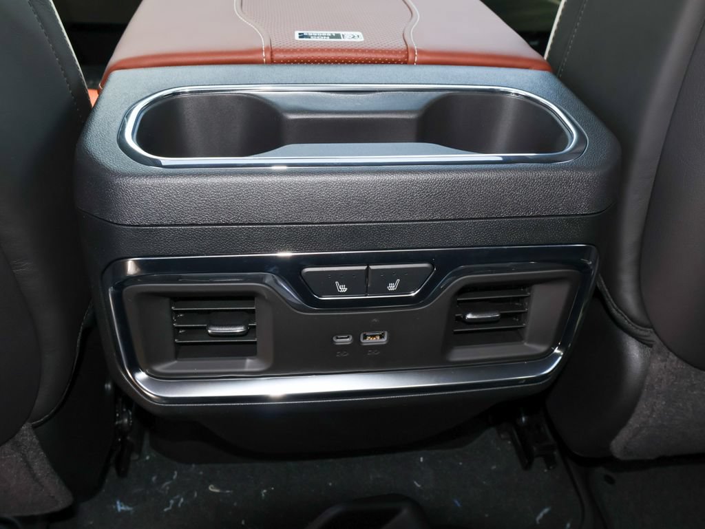 New 2026 GMC Sierra 1500 Denali Ultimate AWD/4WD image 12