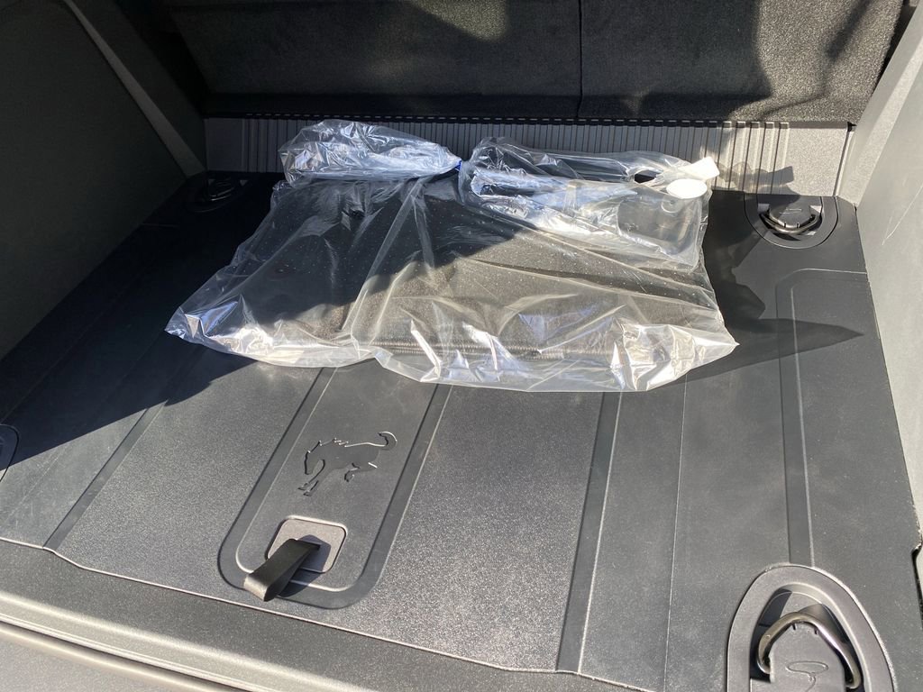 New 2025 Ford Bronco Badlands image 19