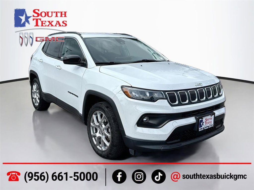 Used 2022 Jeep Compass Latitude AWD/4WD image 1