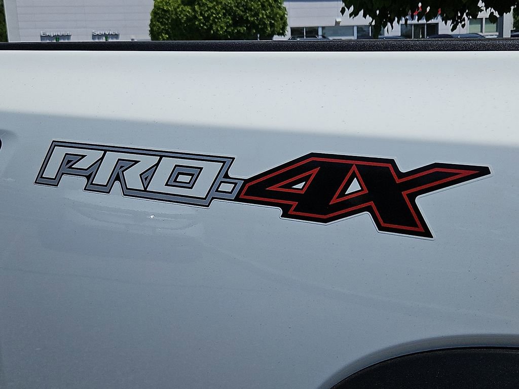 New 2026 Nissan Frontier PRO-4X w/ Tow Package AWD/4WD image 13
