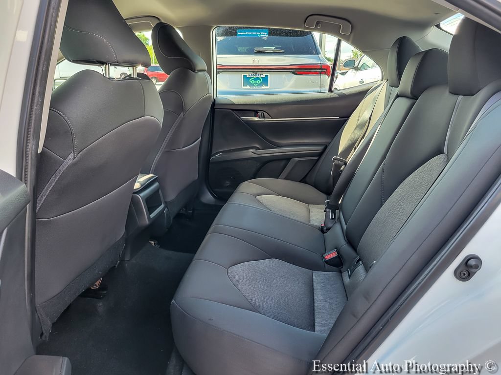 Used 2023 Toyota Camry LE FWD image 9