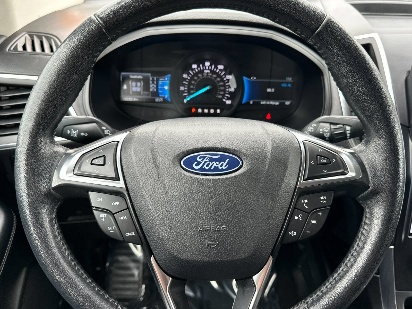 Used 2024 Ford Edge Titanium AWD/4WD image 21