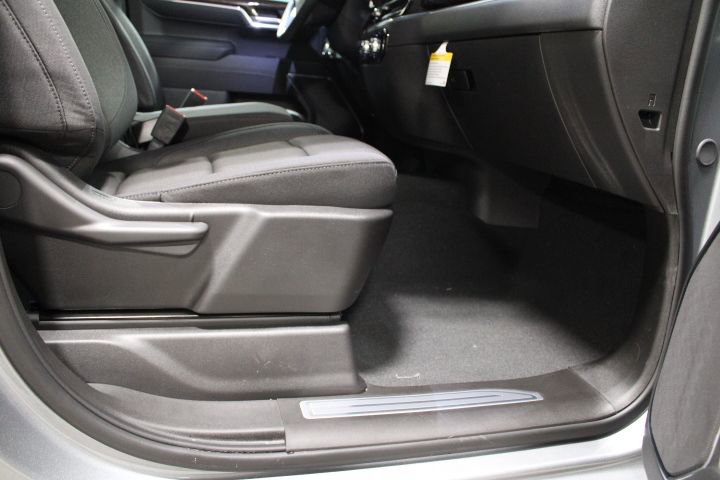 New 2026 GMC Sierra 1500 SLE image 25