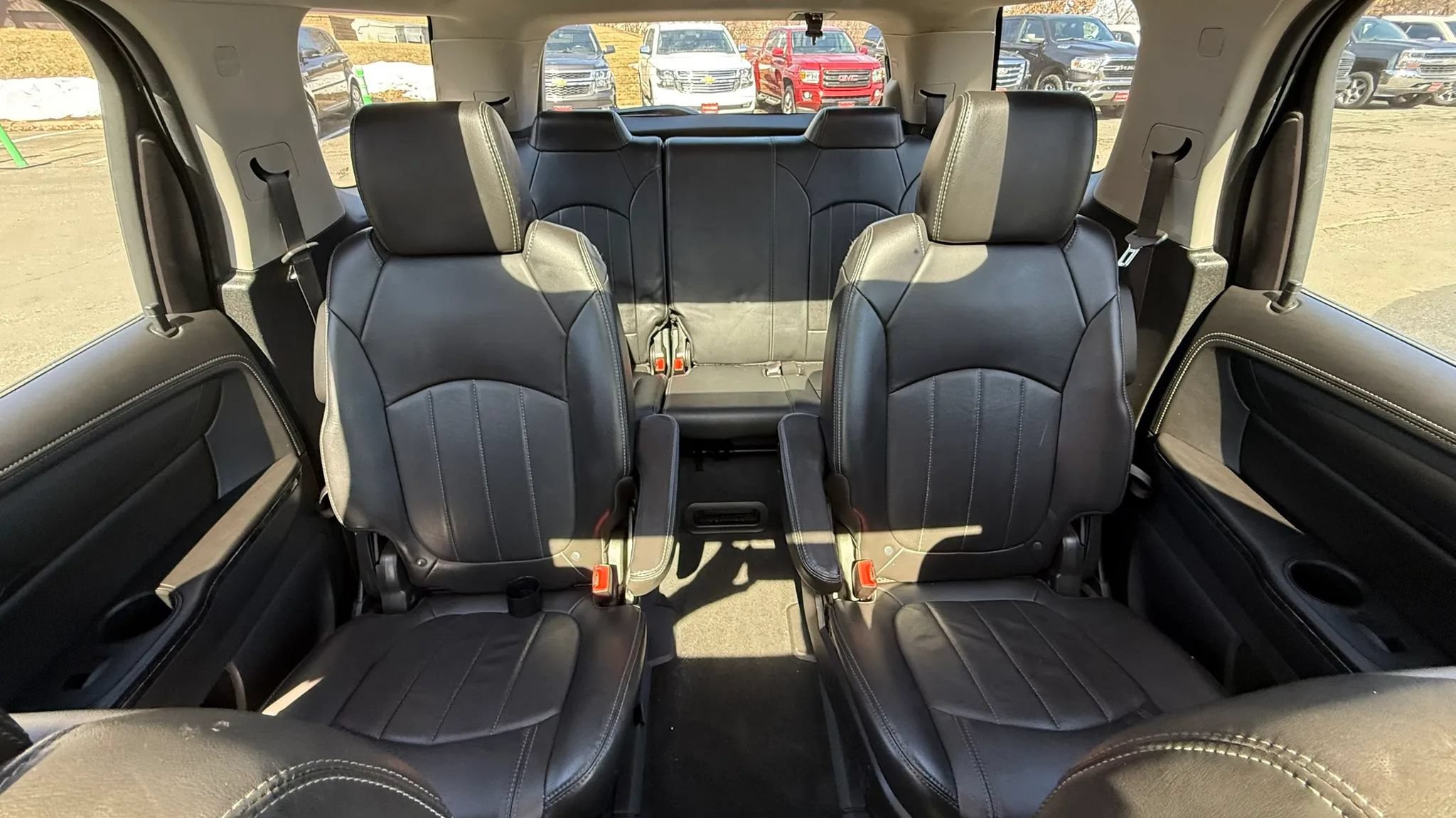 Used 2017 GMC Acadia Limited SLT AWD/4WD image 34