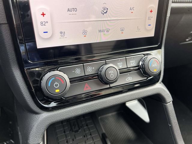 New 2026 Ford Ranger Lariat w/ FX4 Off-Road Package AWD/4WD image 16