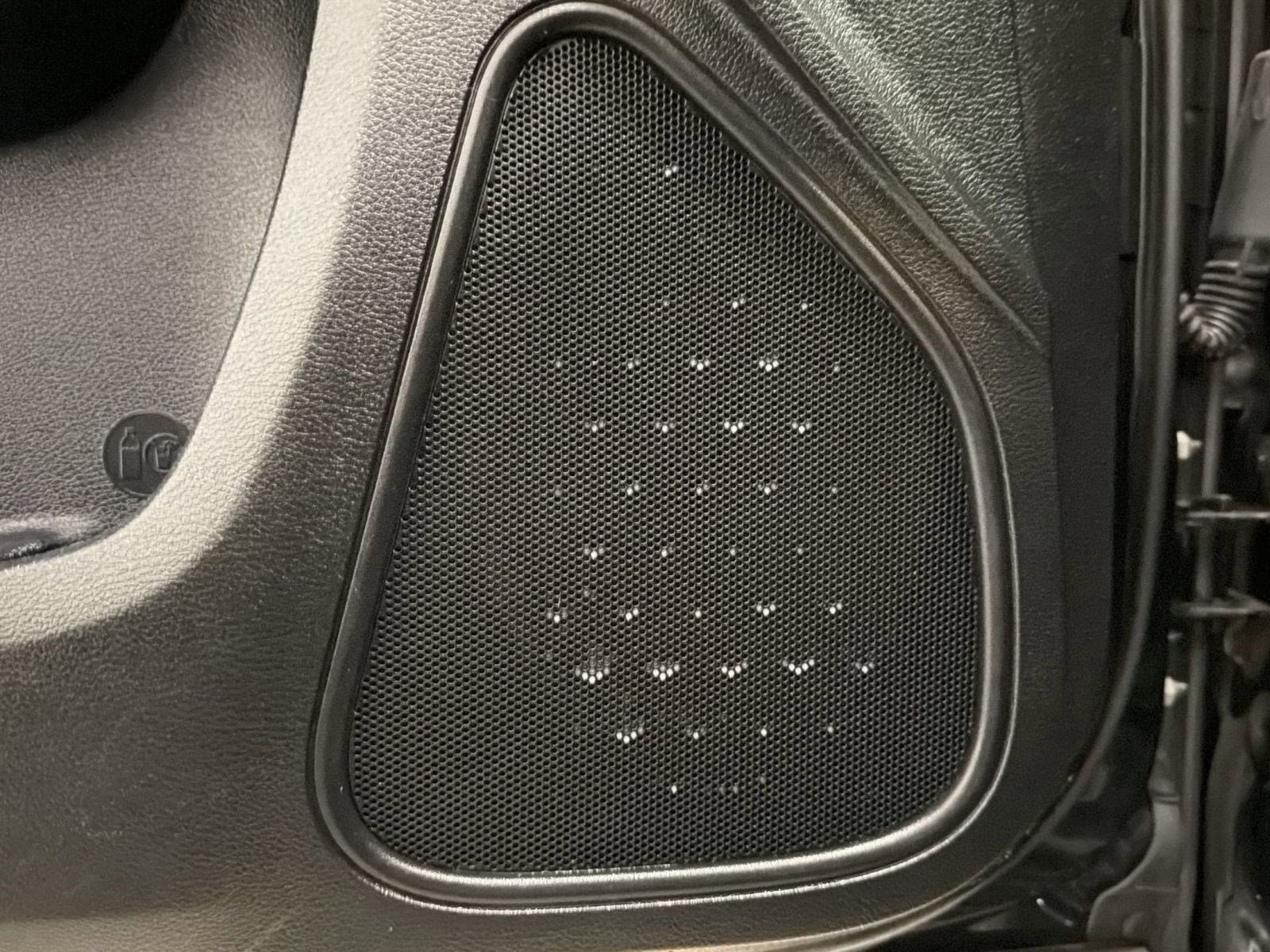 Used 2018 Dodge Charger R/T w/ Plus Group image 21