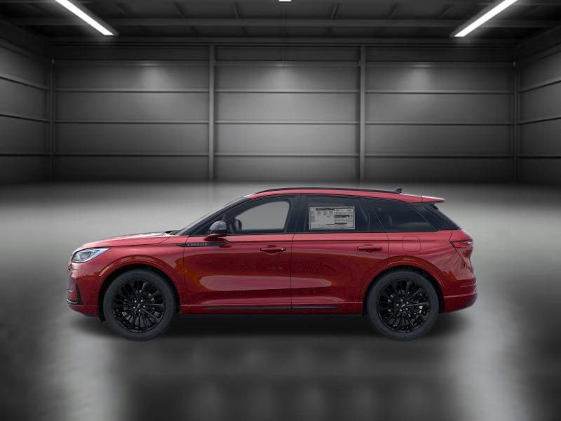 New 2025 Lincoln Corsair AWD w/ Equipment Group 101A image 4