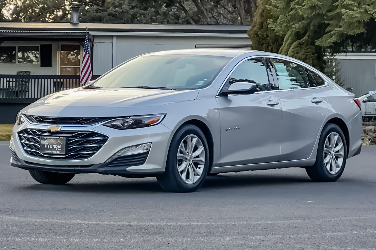 Used 2022 Chevrolet Malibu LT image 9