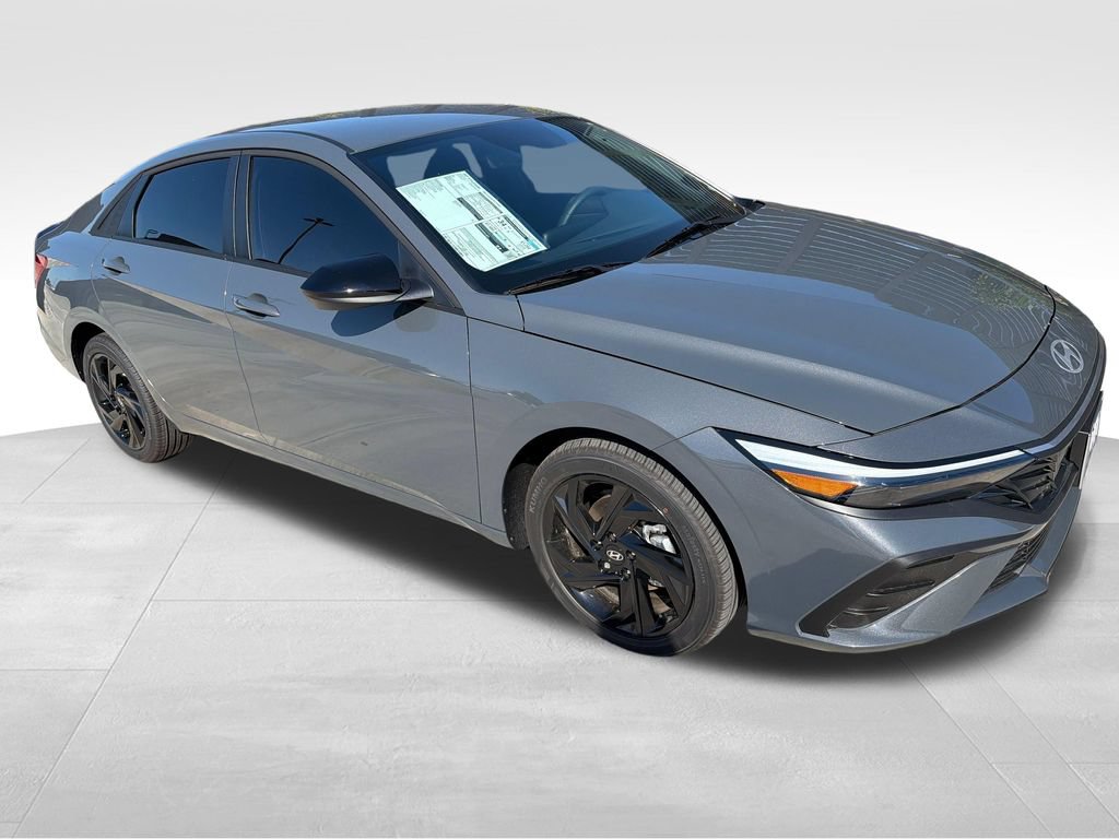 New 2026 Hyundai Elantra Sport FWD image 9