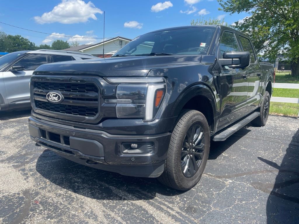 Used 2025 Ford F150 Lariat w/ Equipment Group 501A Mid AWD/4WD image 2