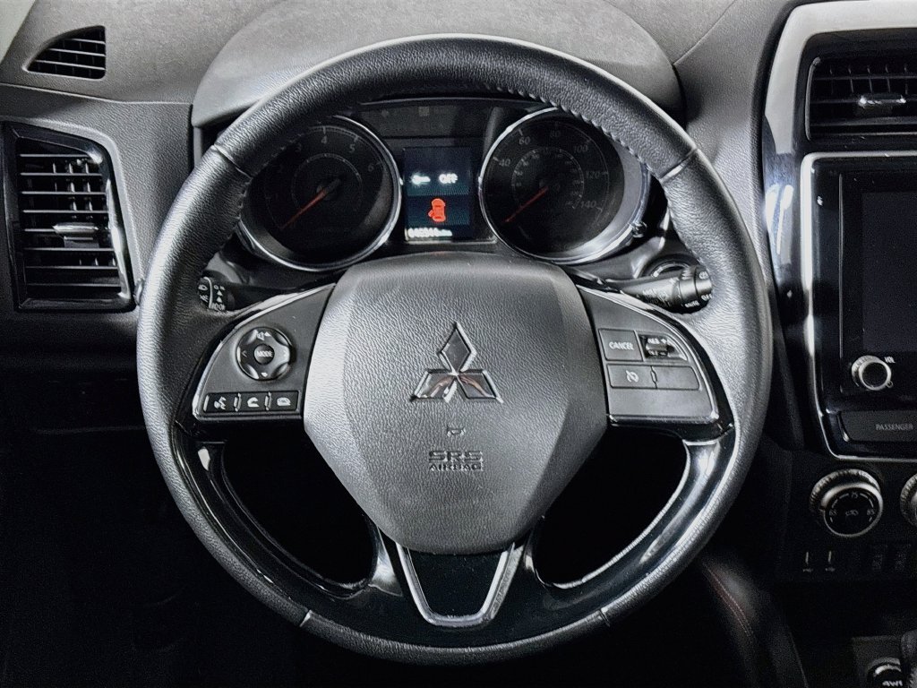 Used 2024 Mitsubishi Outlander Sport SE AWD/4WD image 13