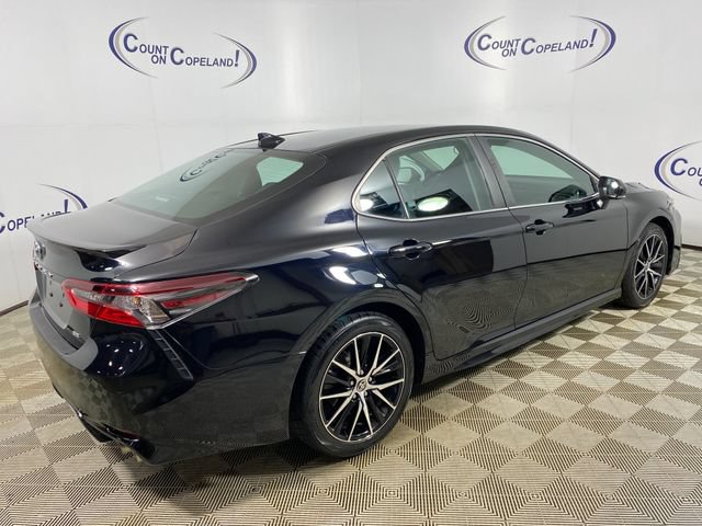 Certified 2024 Toyota Camry SE FWD image 7