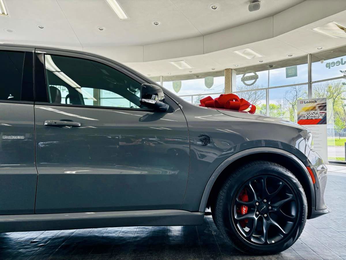 Used 2024 Dodge Durango SRT Hellcat AWD/4WD image 11