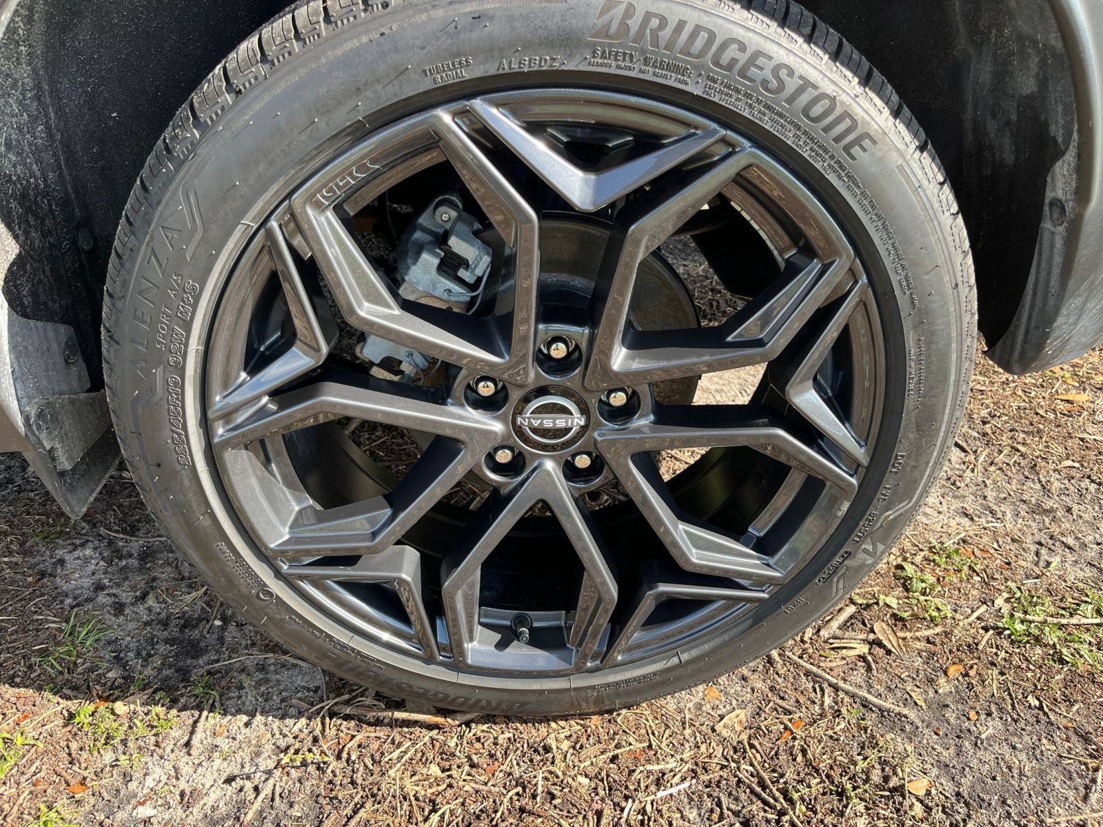 Used 2026 Nissan Kicks SR AWD/4WD image 27