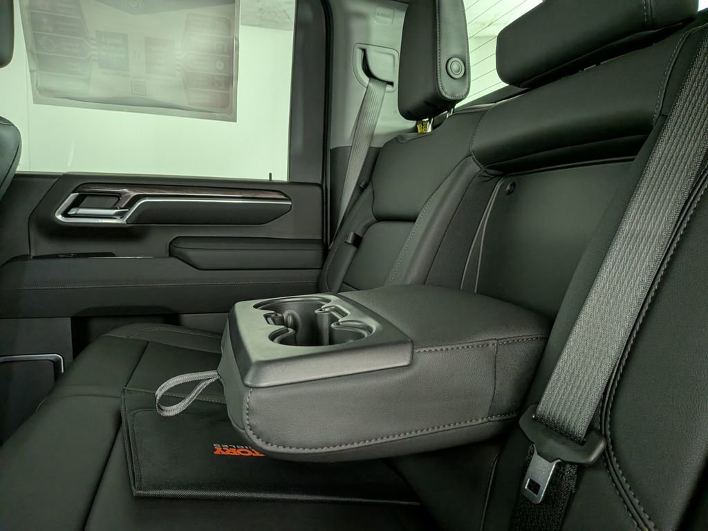 New 2026 Chevrolet Silverado 2500 LTZ w/ Trail Boss Package image 9