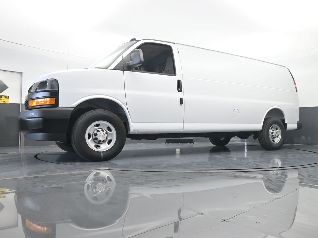 New 2025 Chevrolet Express 3500 Extended w/ Driver Convenience Package RWD image 47
