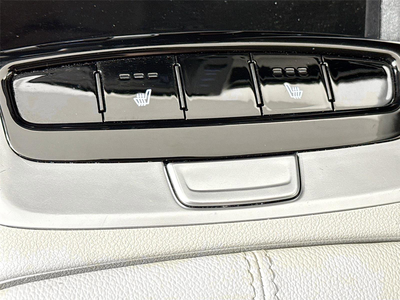 Used 2023 Hyundai Tucson SEL AWD/4WD image 16