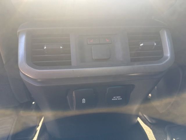 Used 2022 Ford F150 Lariat w/ Equipment Group 502A High AWD/4WD image 13