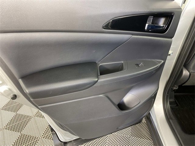 Used 2024 Mitsubishi Eclipse Cross AWD image 26