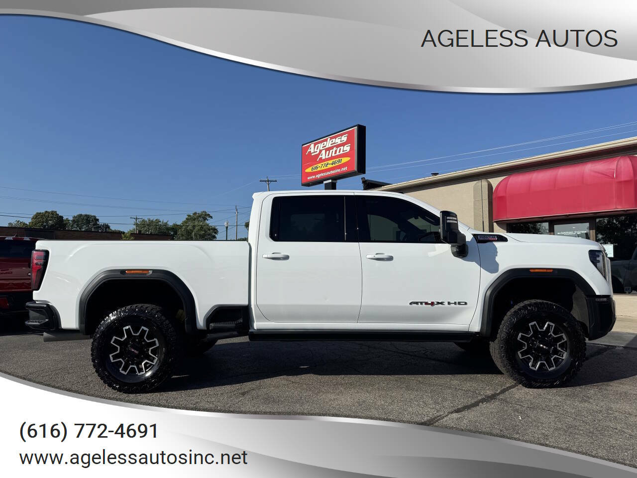 Used 2026 GMC Sierra 2500 AT4X AWD/4WD image 1