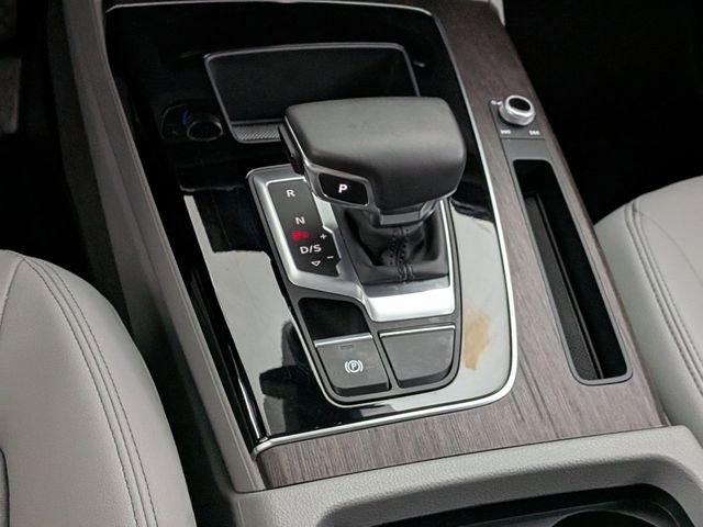 Used 2023 Audi Q5 2.0T Premium AWD/4WD image 31