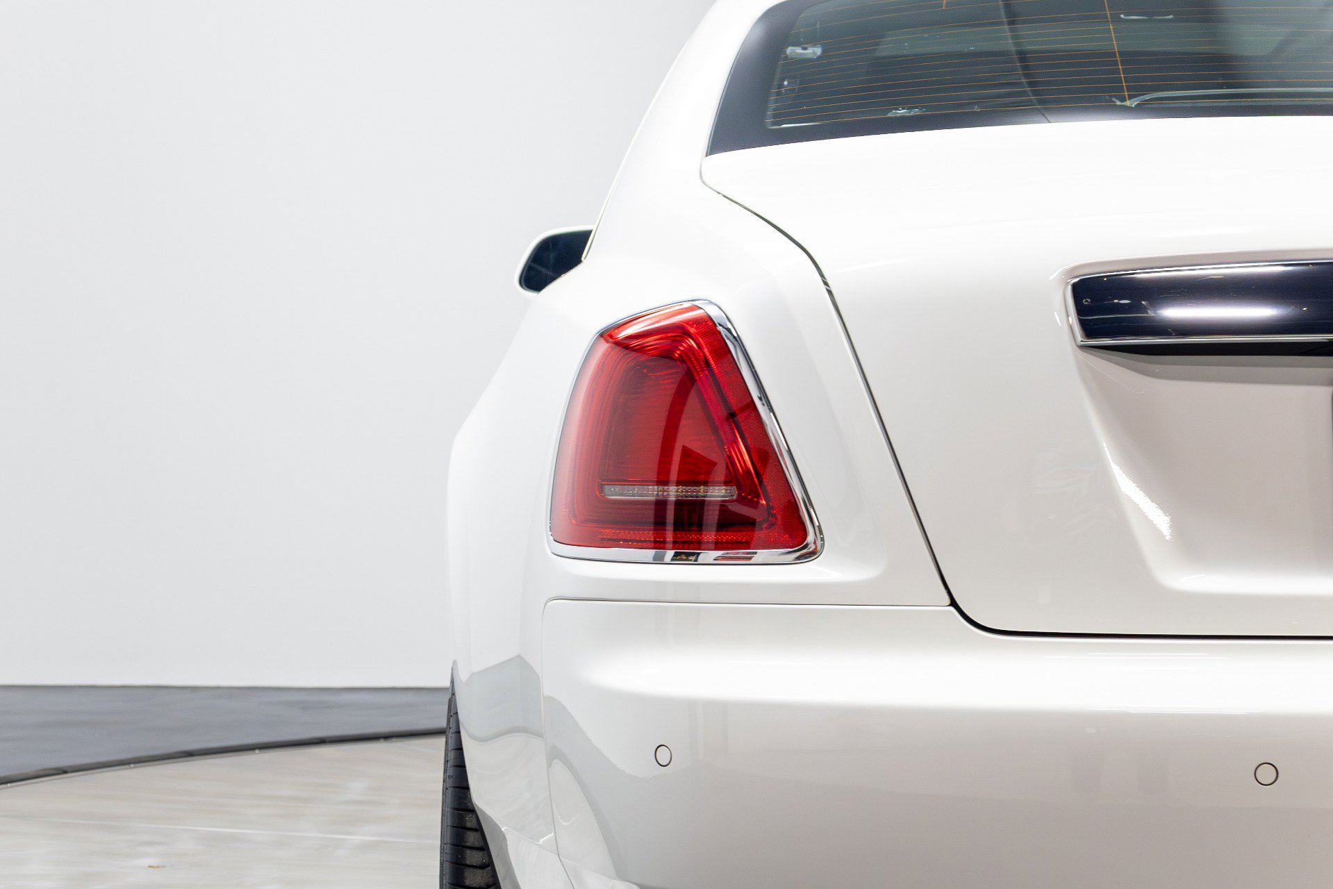 Used 2016 Rolls-Royce Ghost image 67