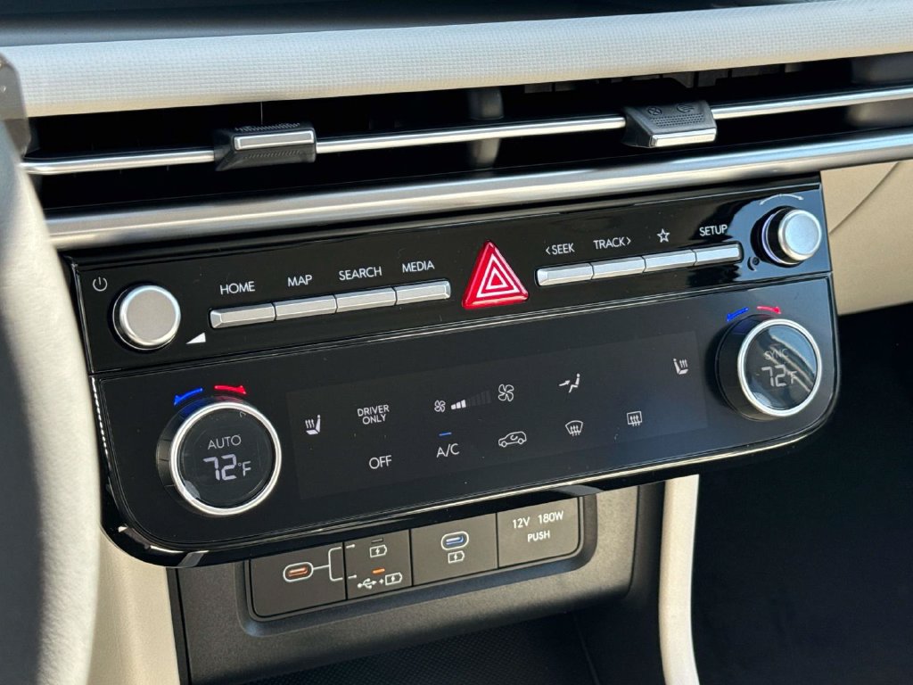 New 2026 Hyundai Tucson SEL FWD image 19