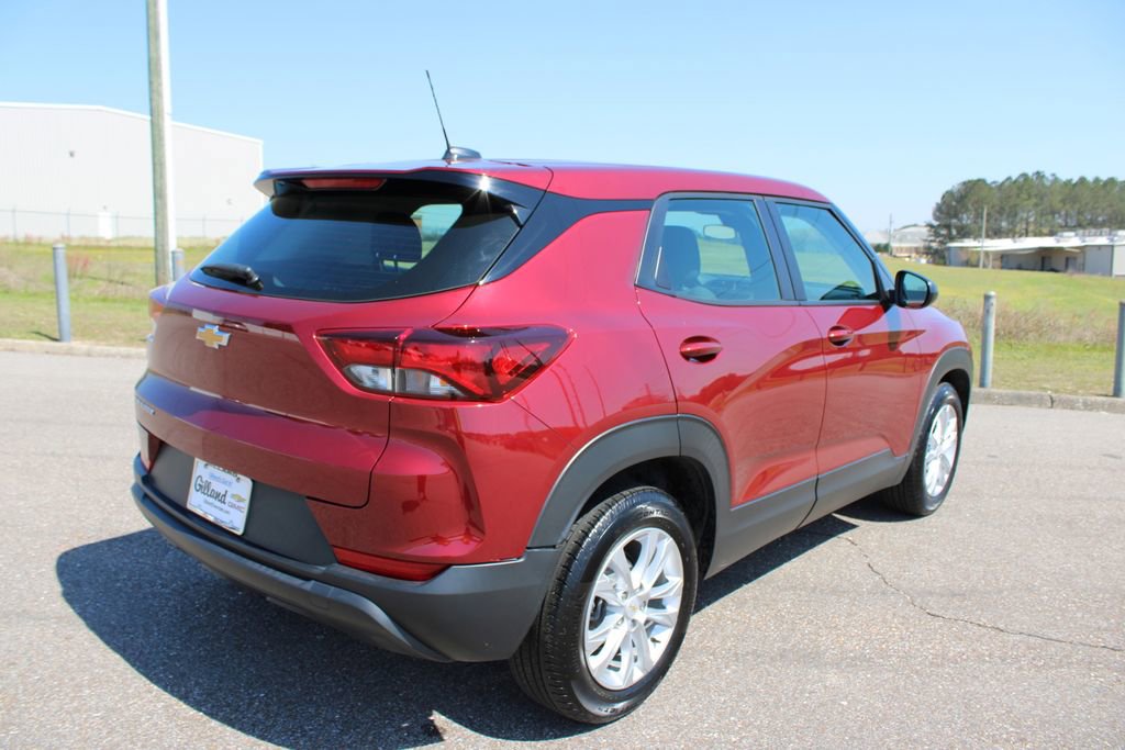 Used 2023 Chevrolet TrailBlazer LS image 18