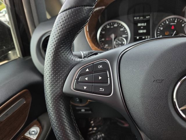 Used 2023 Mercedes-Benz Metris Passenger image 25