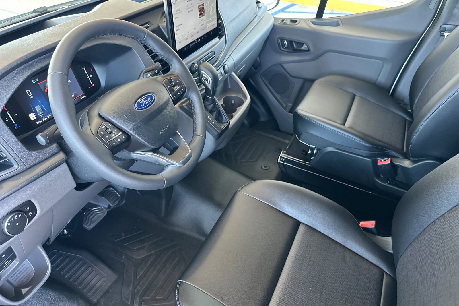 New 2026 Ford Transit 250 148 Medium Roof w/ Load Area Protection Package image 9