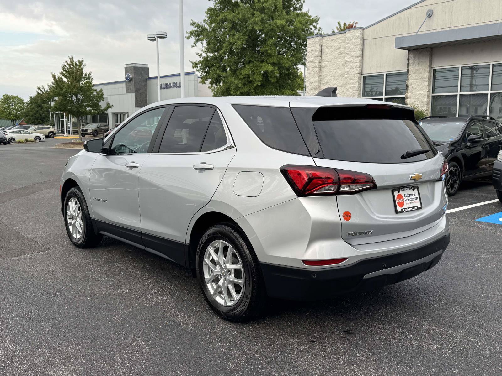 Used 2022 Chevrolet Equinox LT AWD/4WD image 4