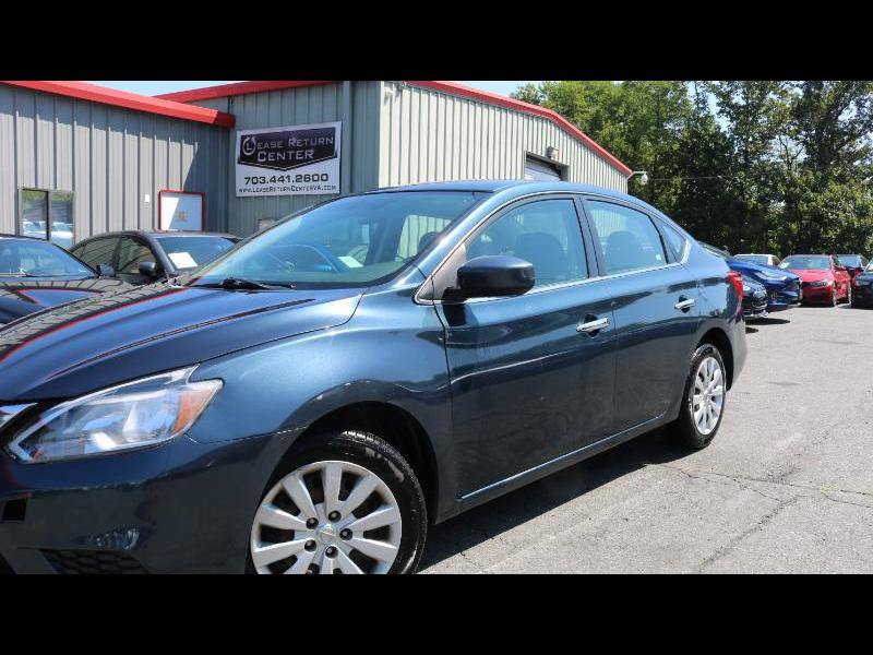 Used 2017 Nissan Sentra SV FWD image 2
