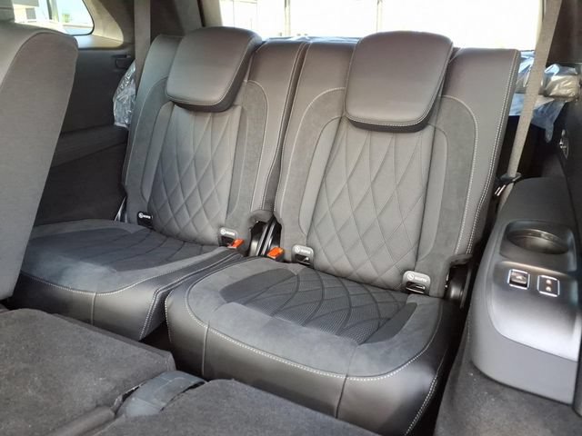 New 2026 Mercedes-Benz GLS 63 AMG 4MATIC image 18