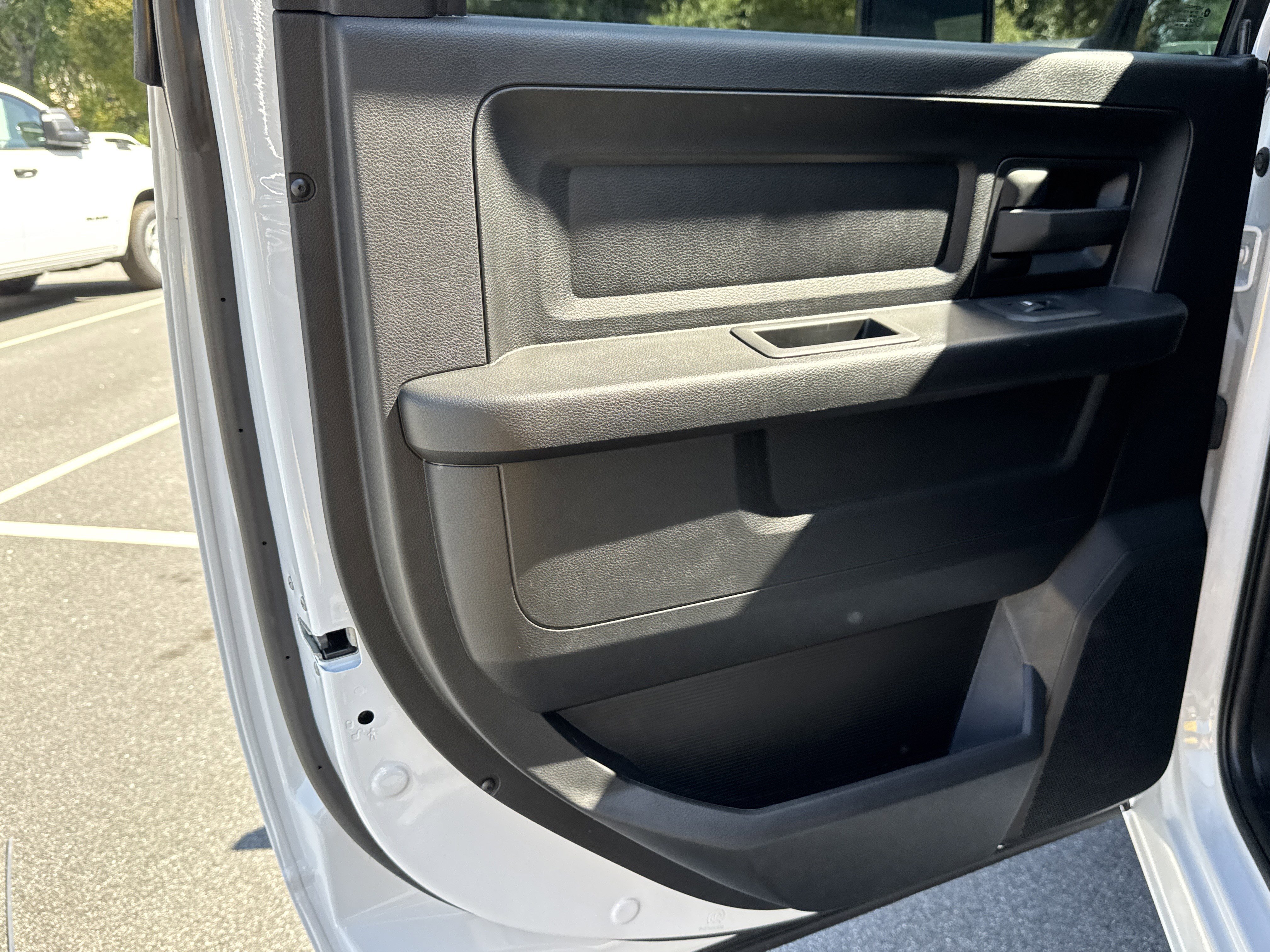 New 2025 RAM 5500 Tradesman image 27