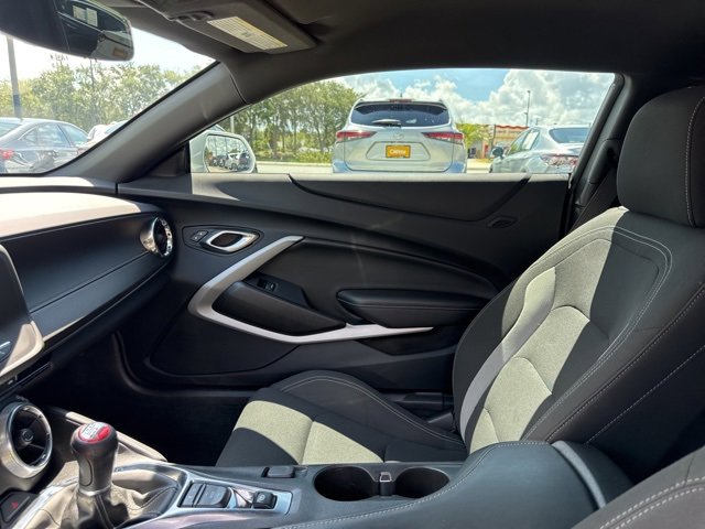 Used 2022 Chevrolet Camaro LT image 22