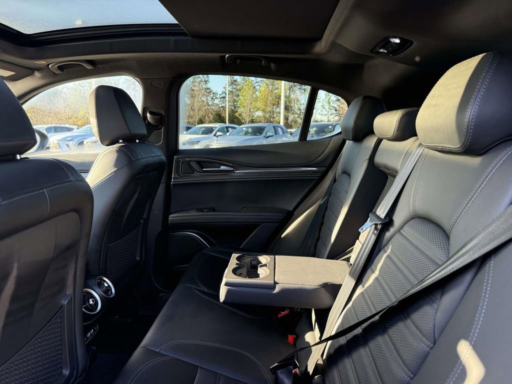 Used 2023 Alfa Romeo Stelvio Quadrifoglio w/ Active Assist Plus Package image 17