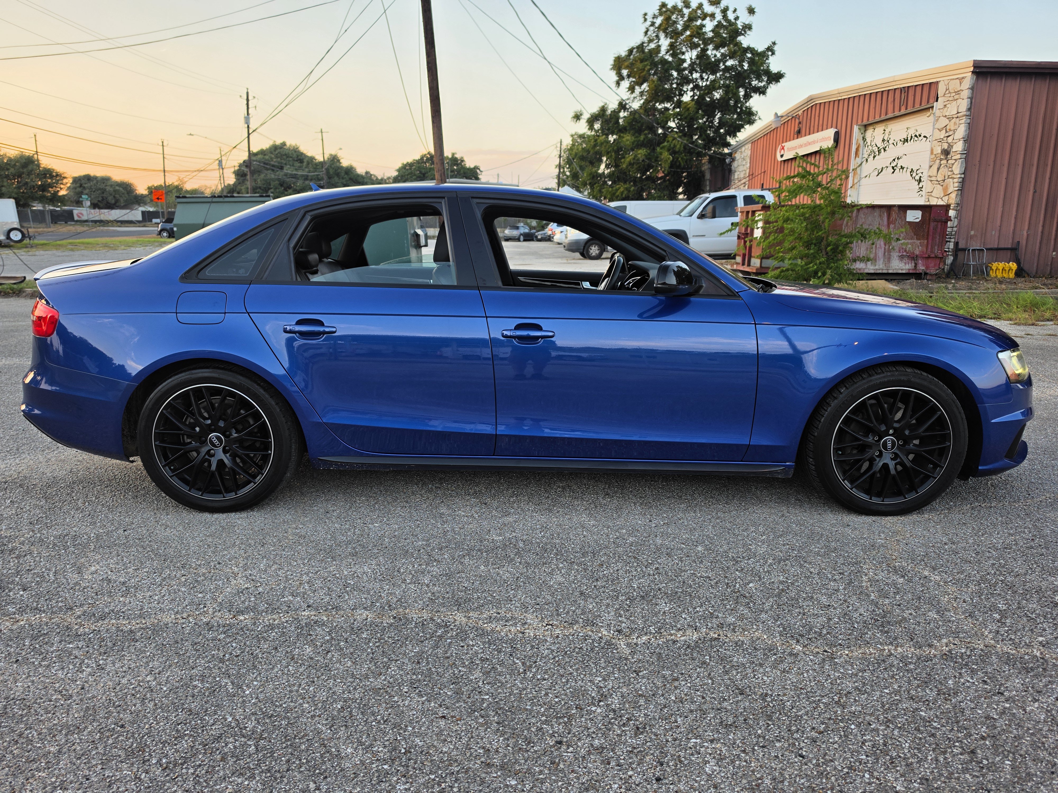 Used 2016 Audi A4 2.0T Premium Plus w/ Technology Package AWD/4WD image 9