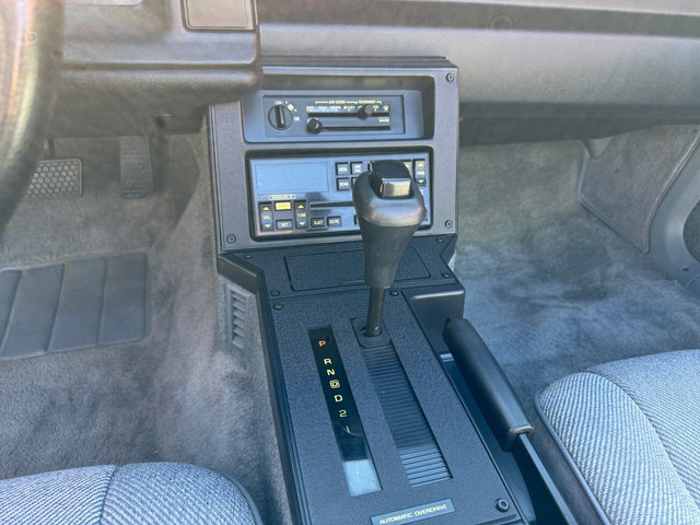 Used 1991 Chevrolet Camaro RS image 18