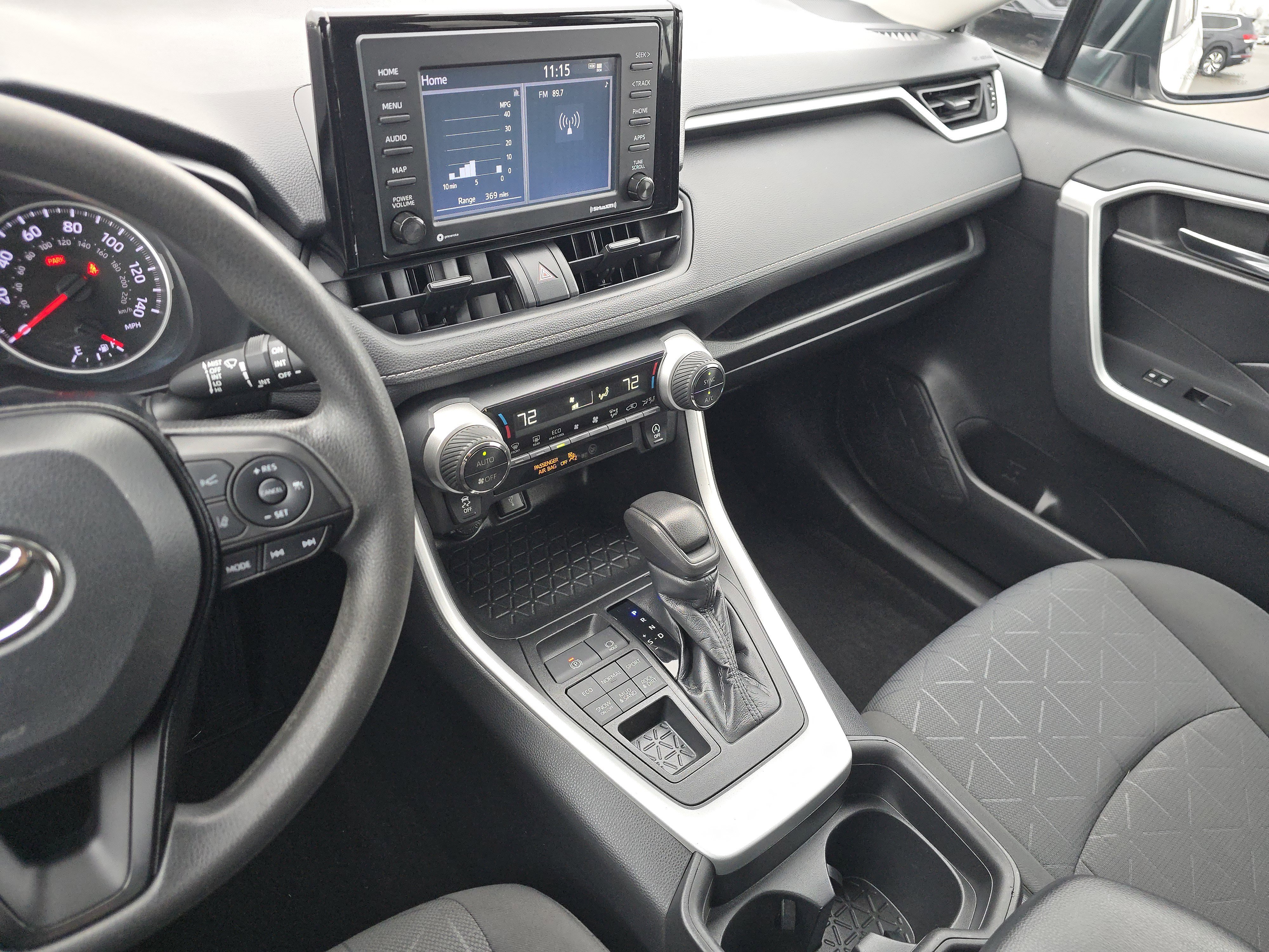 Used 2021 Toyota RAV4 XLE image 21