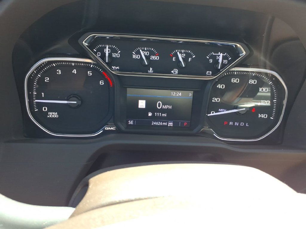 Used 2022 GMC Sierra 1500 SLT w/ SLT Convenience Package AWD/4WD image 25
