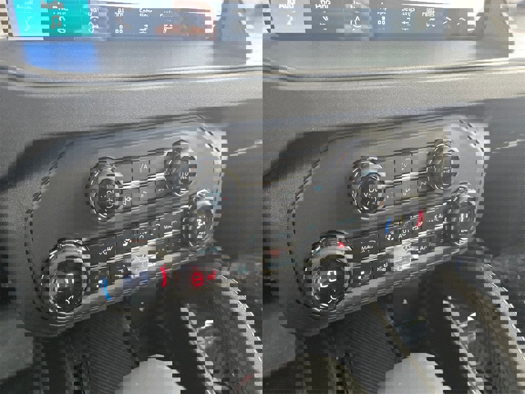 New 2025 Ford Bronco Big Bend w/ Black Diamond Package image 16