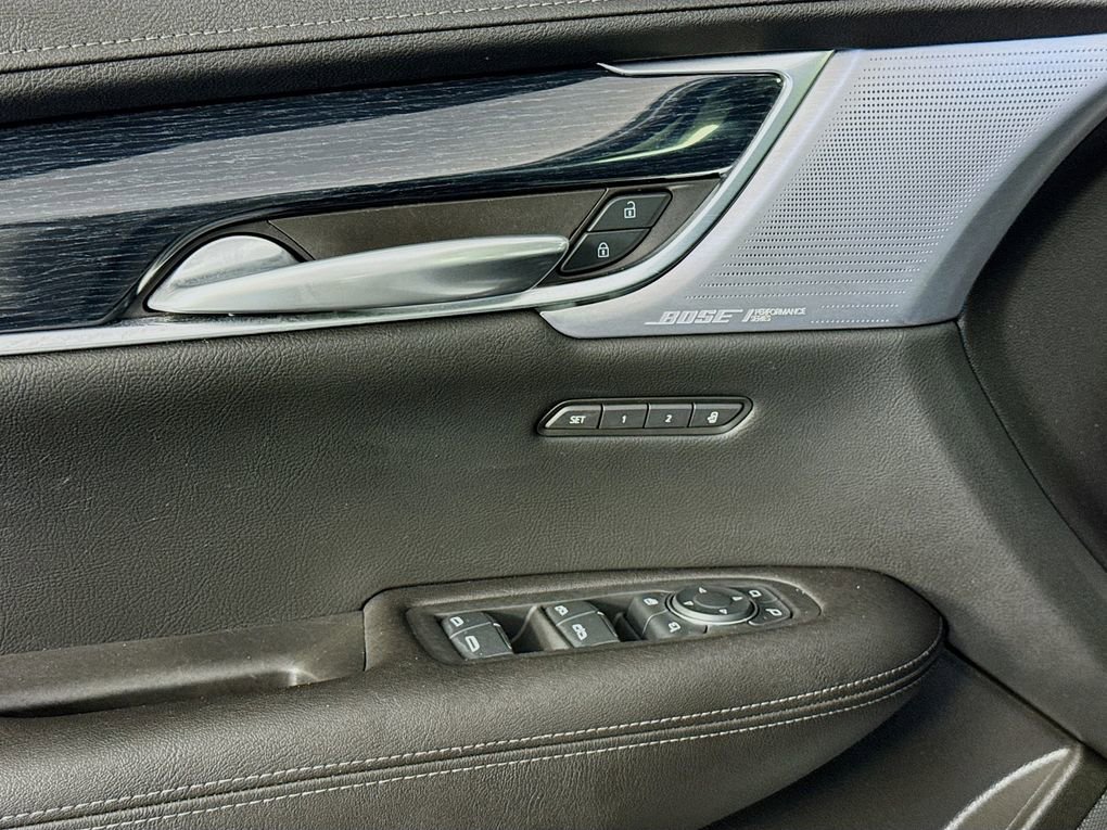 Used 2024 Cadillac XT5 Premium Luxury w/ Technology Package image 24