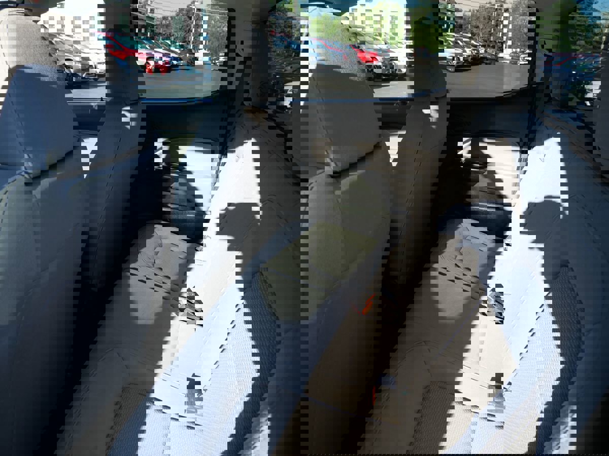 Used 2018 Chevrolet Colorado W/T w/ WT Convenience Package image 20