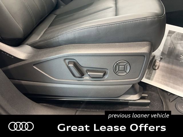 Used 2025 Audi Q5 Premium w/ Convenience Package AWD/4WD image 22