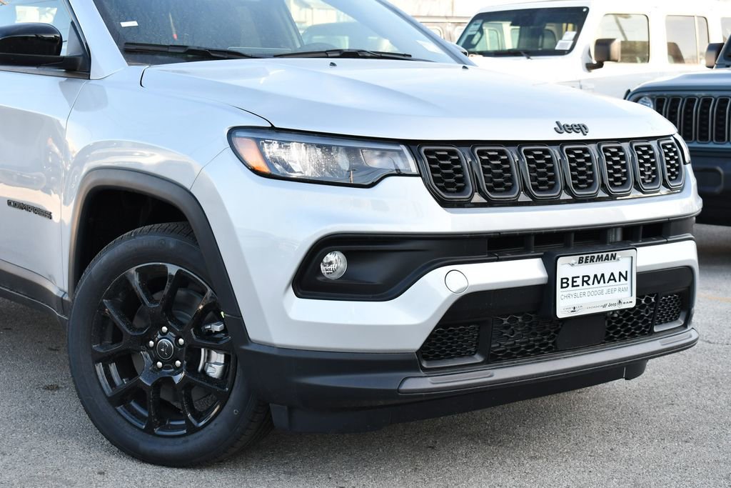 New 2026 Jeep Compass Latitude image 2